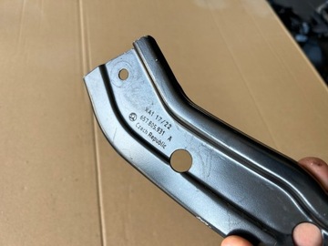 SKODA OE 657805931
