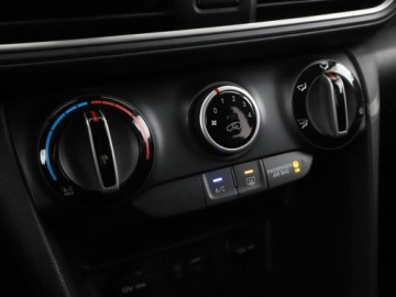 Hyundai Kona I Crossover 1.0 T-GDI 120KM 2018 Hyundai Kona klimatyzacja grzane fotele kamera i, zdjęcie 24