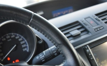 Mazda 3 II Hatchback Facelifting 1.6 MZR 105KM 2012 Mazda 3 1.6B 114 TYS KM Navi Brazowy Metalik 2 KPL KOL Sprowadzony, zdjęcie 28