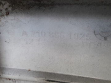 A2108851025 NÁRAZNÍK ZADNÍ MERCEDES W210