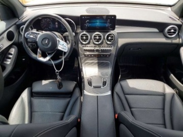 Mercedes GLC C254/X254 2022 Mercedes-Benz GLC 300 2022 2.0 Benzyna 255KM, zdjęcie 8