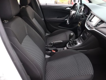 Opel Astra K Hatchback 5d 1.0 Turbo 105KM 2016 Opel Astra 1.0 Turbo, Klima, Klimatronic, zdjęcie 8