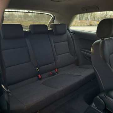 Audi A3 8P Hatchback 3d 2.0 TDI PD 170KM 2008 Audi A3 3-drzwiowe 2.0 Diesel 170KM, zdjęcie 21