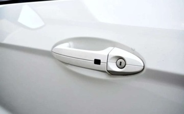 Ford Ecosport II SUV 1.0 Ecoboost 125KM 2015 Ford EcoSport Maly przebieg, Czujniki parkowania, Keyless, Benzyna 125KM, zdjęcie 6