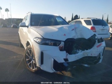 BMW X5 G05 2024 BMW X5 sDrive40i, 2024, 3L 375KM, od ubezpieczalni. 3.0 Benzyna 375KM, zdjęcie 2