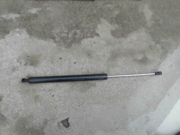 PARTNER BERLINGO III VZPĚRA/TLAKOVAČ KRYT ZADNÍ 08-18R