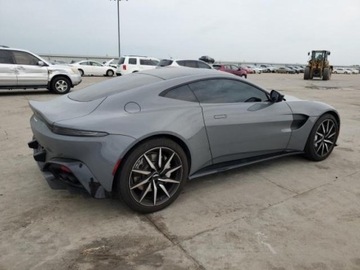 Aston Martin V8 Vantage III 2020 Aston Martin Vantage 2020r., 4.0L 4.0 Benzyna 503KM, zdjęcie 3