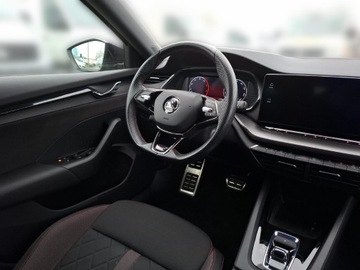 Skoda Octavia IV RS Kombi 2.0 TDI SCR 200KM 2022 Skoda Octavia RS, 2.0 TDI / 200KM, DSG, LED Matrix, zdjęcie 13