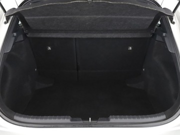 Toyota Corolla XII Hatchback 1.8 Hybrid 122KM 2019 Toyota Corolla Design navi kamera LED ACC grzane, zdjęcie 19