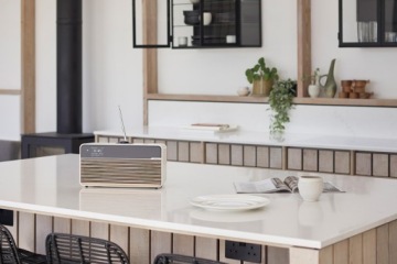 Универсальная легкая кремовая система Ruark Audio R2 Mk4