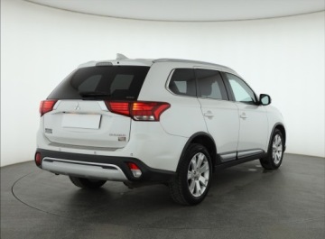 Mitsubishi Outlander III SUV Facelifting 2017 2.0 150KM 2018 Mitsubishi Outlander 2.0, Salon Polska, zdjęcie 4