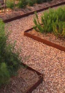 Obrzeże trawnikowe z blachy Corten 300x2000x1,5mm