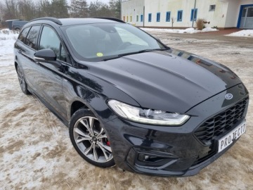 Ford Mondeo V Kombi Facelifting 2.0 Hybrid 187KM 2021 FORD MONDEO 2.0 Hybrid ST Line FULL LED F-Vat 23%, zdjęcie 2