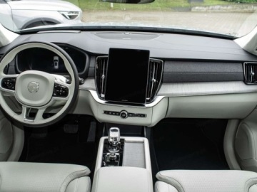 Volvo XC90 II 2026 VOLVO XC90 B5 AWD Ultra Bright Suv 2.0 (250KM) 2026, zdjęcie 9