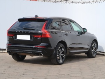 Volvo XC60 II Crossover T8 Twin Engine 407KM 2018 Volvo XC60 T8 Twin Engine, Salon Polska, zdjęcie 4