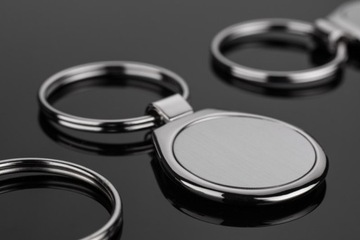 Брелок-кулон подарок подарок+ГРАВИРОВКА