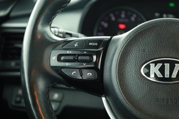 Kia Stonic I Crossover Facelifting 1.0 T-GDI MHEV  120KM 2021 Kia Stonic 1.0 T-GDI MHEV, Salon Polska, zdjęcie 17