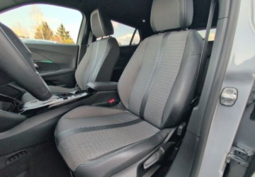 Peugeot 2008 II e-SUV Elektryczny 50kWh 136KM 2023 Peugeot 2008 e-2008 50kWh Allure SalonPL Bogata Wersja Od Reki FVat 136KM, zdjęcie 26