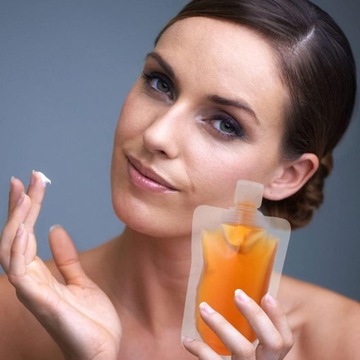 ГИБКИЙ КОНТЕЙНЕР ДЛЯ ПУТЕШЕСТВЕННОЙ КОСМЕТИКИ 100МЛ