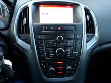 Opel Astra J Sports Tourer Facelifting 1.4 Turbo ECOTEC 140KM 2014 Opel Astra Navigacja /Gwarancja /Serwis /1,4, zdjęcie 17