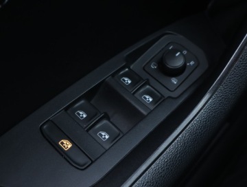 Skoda Kodiaq I SUV Facelifting 2.0 TDI SCR 200KM 2022 Skoda Kodiaq 2.0 TDI, Salon Polska, 197 KM, 4X4, zdjęcie 15