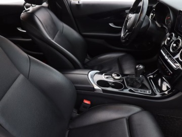 Mercedes Klasa C W205 Kombi Facelifting 1.6 200d 160KM 2018 Mercedes C C 200 d, Skóra, Navi, Klima, zdjęcie 8