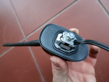 ANTÉNA KOMPLETNÍ SUZUKI SWIFT IV MK7 10-
