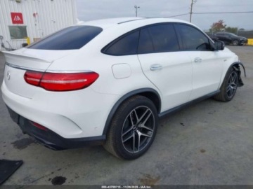 Mercedes GLE V167 2019 Mercedes-Benz GLE 2019 MERCEDES-BENZ AMG GLE 43 COUPE 4MATIC 3.0 Benzyna, zdjęcie 4