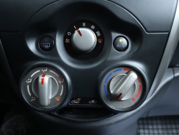 Nissan Micra IV Hatchback 5d Facelifting 1.2 80KM 2014 Nissan Micra 1.2 12V, Salon Polska, Klima, zdjęcie 14