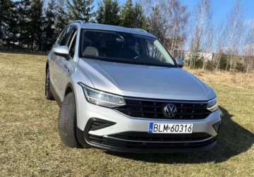Volkswagen Tiguan II 2022 Volkswagen Tiguan klima 3 strefy, FRONT ASSIST, nowy rozrzad, LEDY, NAVI,, zdjęcie 3