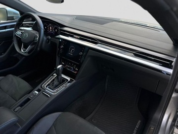 Volkswagen Arteon Fastback Facelifting 2.0 TSI 190KM 2021 Volkswagen Arteon R-Line 2.0 TSI 190 KM DSG DCC ACC LED Kamery 360 VAT Mar, zdjęcie 14