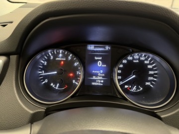 Nissan Qashqai II Crossover Facelifting 1.2 DiG-T 115KM 2018 Nissan Qashqai 1.2 DIG-T N-Connecta II (2013-) Nis, zdjęcie 14