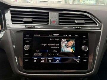 Volkswagen Tiguan II SUV Facelifting 2.0 TDI 150KM 2022 Volkswagen Tiguan 2.0 TDI 150KM 4x4 DSG MATRIX Kamera360 Hak Niski Przebie, zdjęcie 21