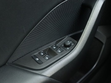 Skoda Octavia IV Liftback 1.5 TSI EVO 150KM 2023 Skoda Octavia 1.5 TSI e-tec, Salon Polska, zdjęcie 16