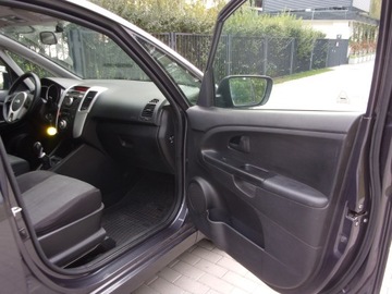 Kia Venga Mikrovan 1.4 CRDi WGT 90KM 2014 KIA VENGA 1.4 Salon PL, zdjęcie 26