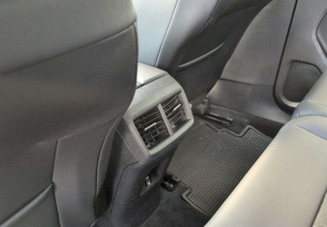 Citroen C5 Aircross SUV Plug-In Facelifting 1.6 PureTech Plug-In 225KM 2024 Citroen C5 Aircross HYBRYDA 1.6 PHEV Shine Pack EAT8 225KM SalonPL FVat Bo, zdjęcie 11