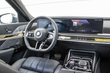 BMW Seria 7 G70 Sedan 3.0 40d 299KM 2024 BMW 740 xDrive Limuzyna Demo, Koła zimowe w, zdjęcie 14