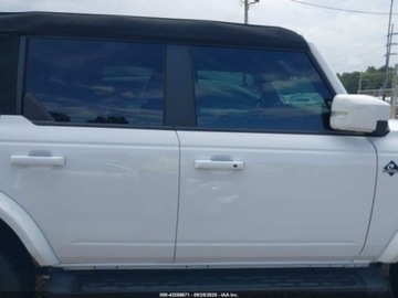 Ford Bronco VI 2024 Ford Bronco Outer Banks 2024 2.7l 2.7 Benzyna 315KM, zdjęcie 6