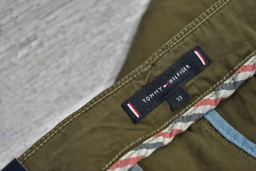 TOMMY HILFIGER Short Cargo Army Green / 33