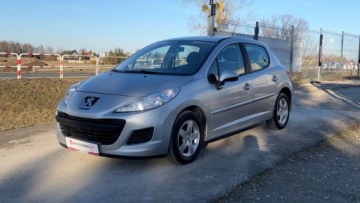 Peugeot 207 Hatchback 5d 1.4 75KM 2010 Peugeot 207 Raty 1.4 8V benz 75KM Starsza jednostka bez awaryjna KLIMA GW, zdjęcie 6
