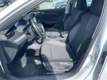 Skoda Octavia IV Liftback 2.0 TDI 150KM 2021 Škoda Octavia Skoda Octavia 2.0TDi 150KM 2021, zdjęcie 10