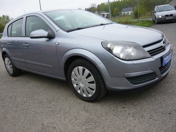 Opel Astra H Hatchback 5d 1.6 Twinport ECOTEC 105KM 2005 Opel Astra 1.6 105 KM , AUTOMAT , Twinport - WARTO, zdjęcie 1