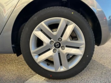 Renault Clio V Hatchback 5d Facelifting 1.0 TCe 100 LPG 100KM 2025 Od ręki - Evolution LPG 1.0 TCe 100KM / kamera cofania, zdjęcie 9