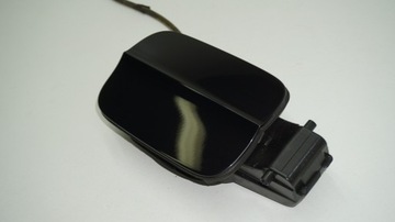 AUDI A3 8V klapka wlewu paliwa + korek LZ9Y CZARNA