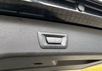 BMW Seria 5 G30-G31 Touring 520d 190KM 2020 BMW Seria 5 BMW Seria 5 520d Touring Luxury Line 2.0 Diesel 190KM, zdjęcie 33