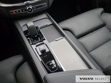 Volvo XC60 II 2025 Volvo XC 60 FV23 Plus Dark B5 B 250 KM AWD Aut Skó, zdjęcie 28