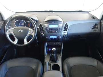 Hyundai ix35 SUV Facelifting 2.0 CRDi 184KM 2014 Hyundai ix35 2.0 CRDI, zdjęcie 18