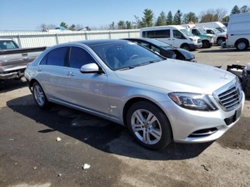 Mercedes Klasa S W222 2017 Mercedes-Benz Klasa S 2017, 4.6L, 4x4, S 550, ..., zdjęcie 3