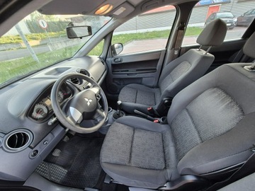 Mitsubishi Colt VI Hatchback 1.1 i 12 V CZ3 75KM 2010 Mitsubishi Colt 1.1i Oryginał Bezwypadkowy klima, zdjęcie 6