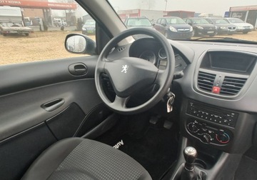 Peugeot 206 Hatchback 5d + 1.1 60KM 2011 Peugeot 206 plus miejski samochod po wymianie ..., zdjęcie 5